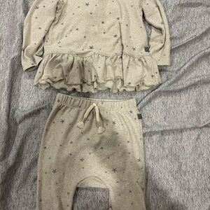 Star Patterned Beige Baby Outfit